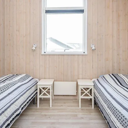 Casa vacanze 10 Person In Harbo Re Harboør