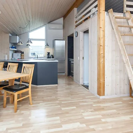 10 Person In Harboore-by Traum Дом отдыха *