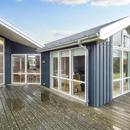 Дом отдыха 10 Person In Harboore-by Traum *