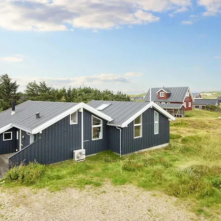 10 Person In Harboore-by Traum Дом отдыха *